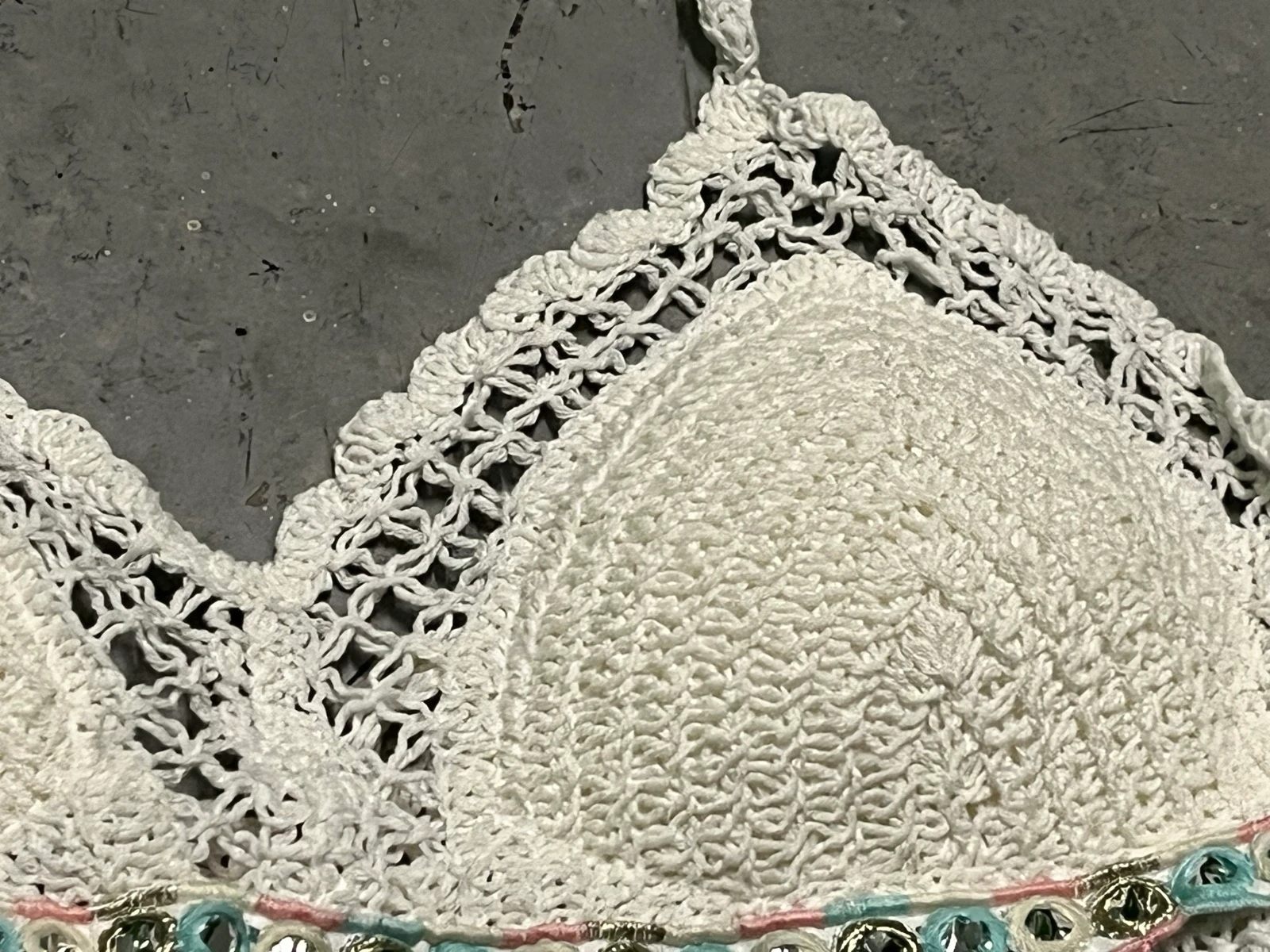 Top de crochê com contas e bolinhas – photo 13